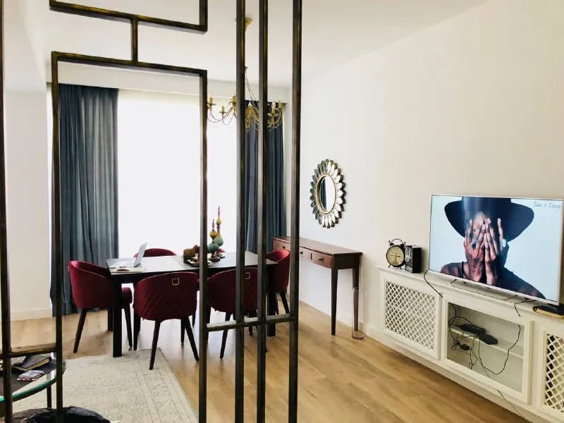 2-room apartment on Kavtaradze Street. — Тбилиси — 71,000 $