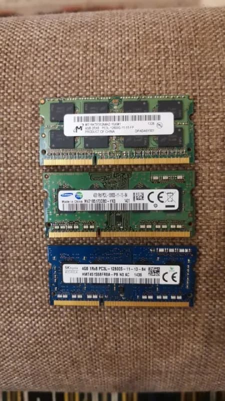 4GB RAM DDR3 Sodimm (Samsung, SK Hynix) — 30 лари за шт. (все вместе 80 лари) — Тбилиси — 30 ₾