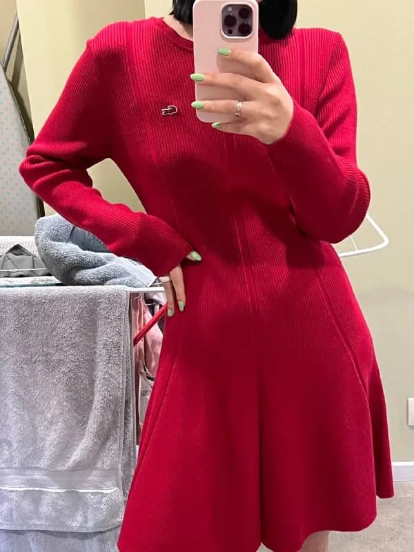 lacoste новое, мне немного большевато, размер М. В жизни цвет чуть темнее. На размер S будет сидеть — Тбилиси — 200 ₾
