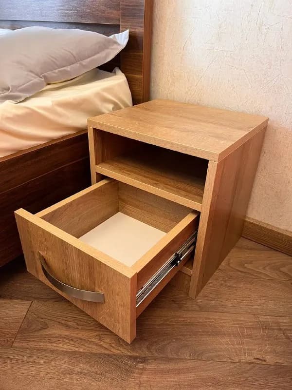 2 handmade bedside tables. Two for 100 lari. — Тбилиси — 100 ₾