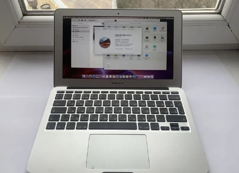 Macbook Air 11 2011 — Тбилиси — 500 ₾