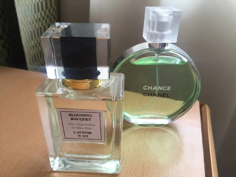 Chanel Chance (подделка) и Miss Dior Blooming Bouquet (интерпретация по мотивам от L’avenir). Мне не — Тбилиси — 20 ₾
