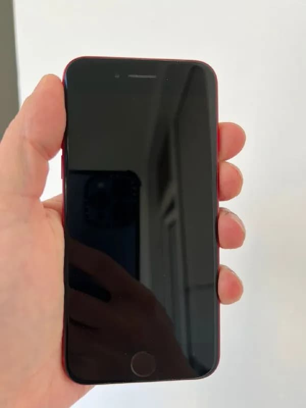 iPhone 8 64 Gb Red. Состояние хорошее. Все функции работают, включая Touch ID и True Tone. Комплект: — Тбилиси — 600 ₾