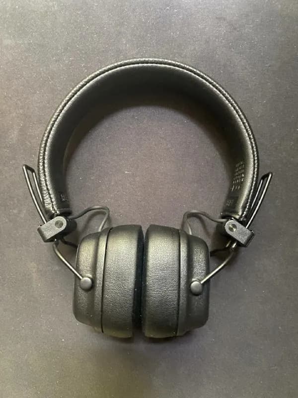Marshall Major IV. Идеальное состояние. Куплены менее полугода назад. Bluetooth и шнур в комплекте. — Тбилиси — 370 ₾