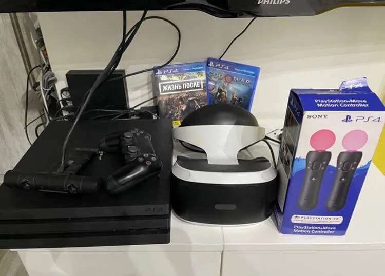 PlayStation 4 Pro 1tr со всеми комплектующими 1500 Лари — Тбилиси — 1 500 ₾