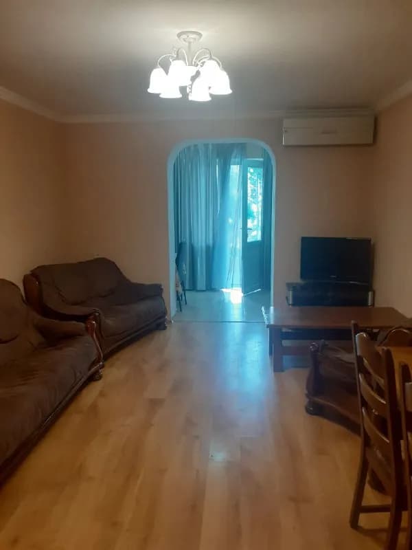 500$ — Тбилиси — 500 $