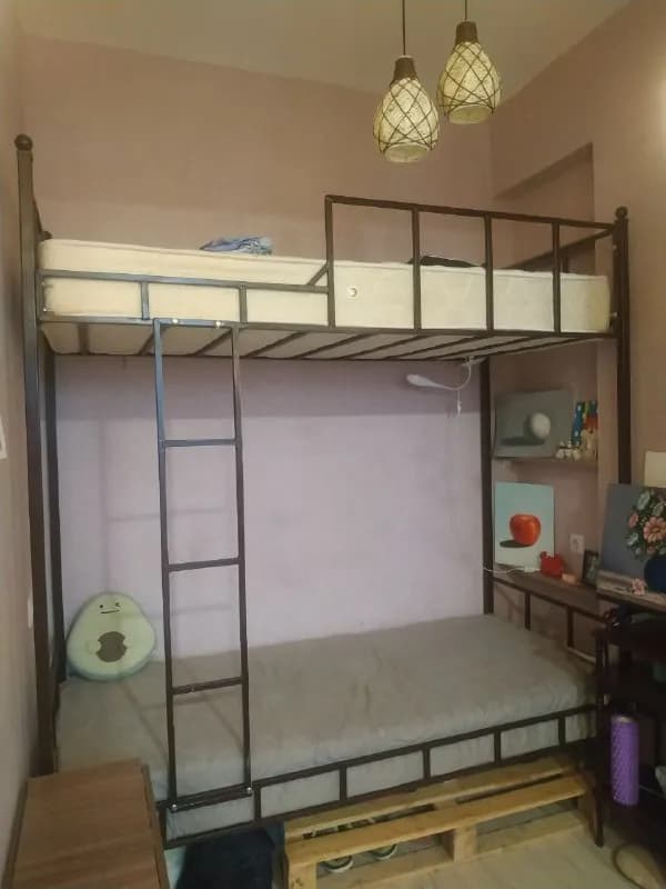 185 cm. Made to order. Used less than a year. Good condition. Price 1000лар — Тбилиси — 1,000 ₾