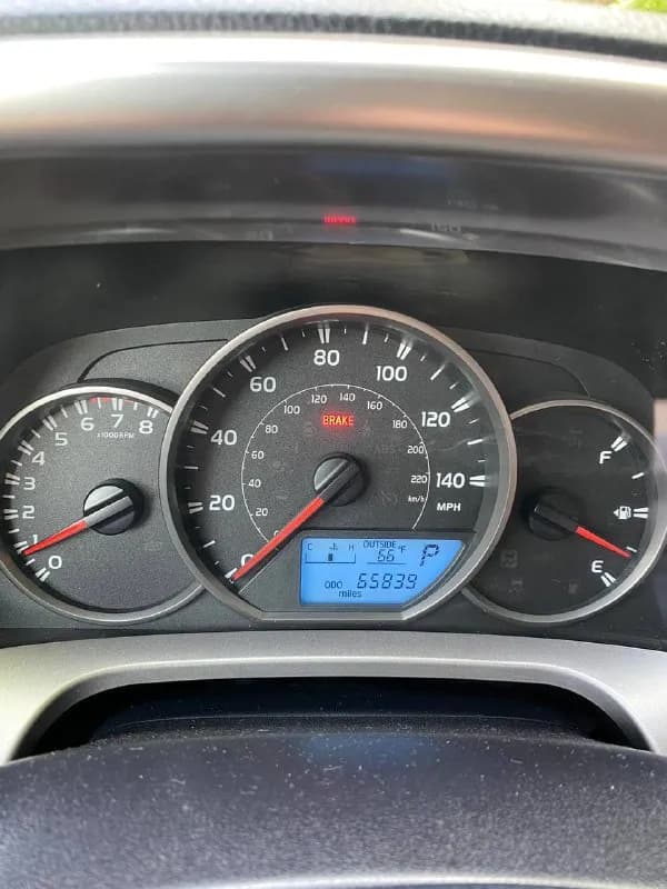 Toyota RAV4 2016 год. Цена $12900 (торг уместен). Пробег 105000 км. Состояние отличное. JTMZFREV4GJ0 — Тбилиси — 12 900 $