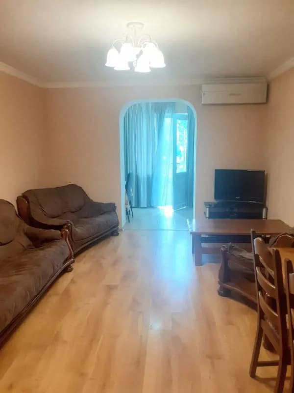 500$ + კომუნალური — Тбилиси — 500 $