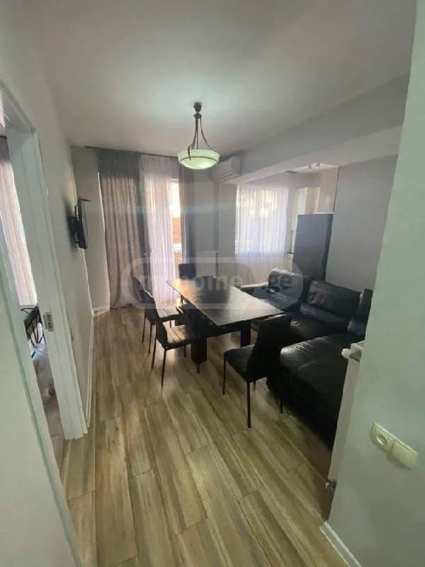 2-room apartment (1 bedroom and large living room) — Тбилиси — 700 $
