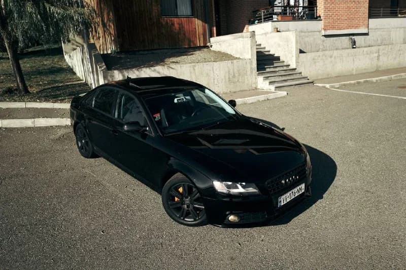 Audi A4 2011 წელი, $6500 (შესაძლებელია ავტოლომბარდით და $3200 ნაღდი ფულით), quattro, 2.0 TFSI — Тбилиси — 6500 $