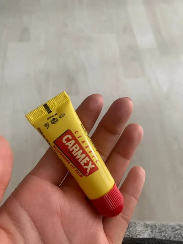 Carmex lip balm, попробовала одну каплю, новый бальзам 6 gel — Тбилиси — 6 ₾
