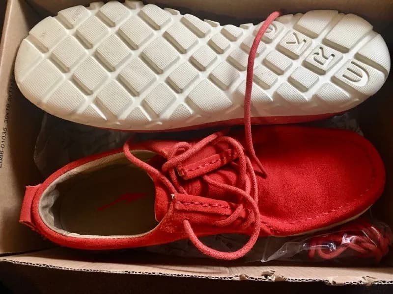 Sneakers 120 lari (38-39) new — Тбилиси — 120 ₾