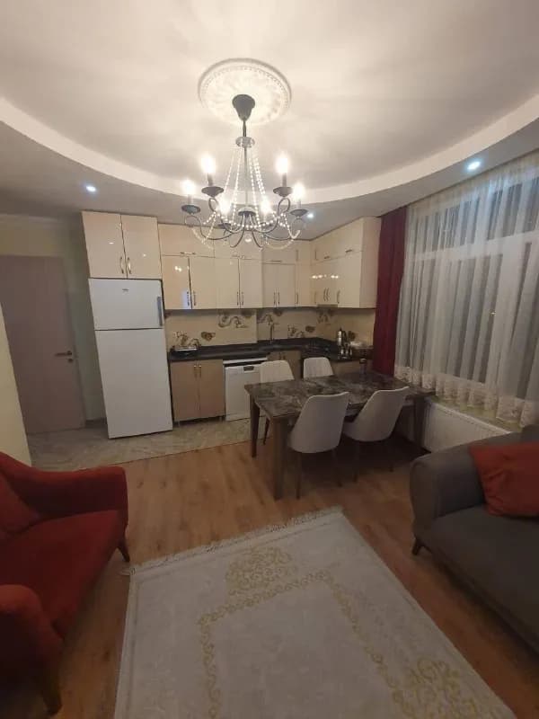 3 bright bedrooms — Тбилиси — 85 $