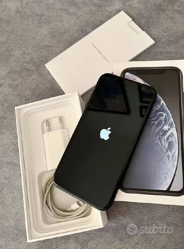 iPhone XR, состояние 10/10, цена 600 лари — Тбилиси — 600 ₾
