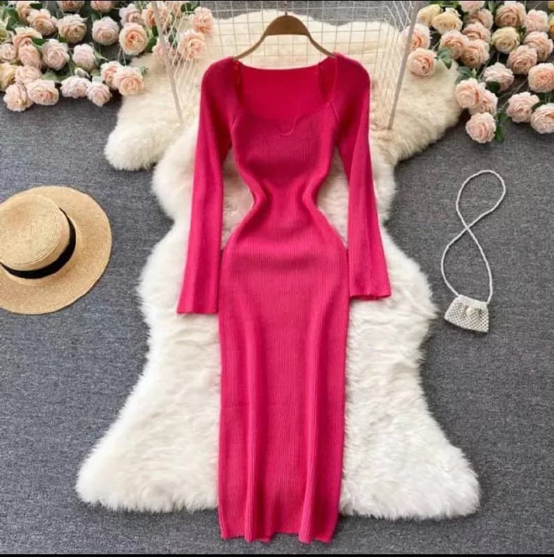 one size, цвет-фуксия, смотрится как на фото девушки — Тбилиси — 60 ₾