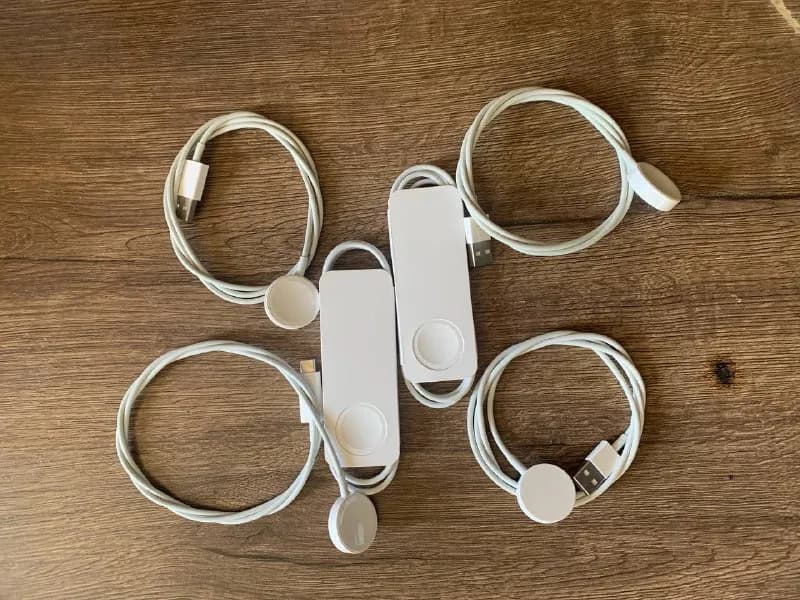 Apple Watch 50 лари — Тбилиси — 50 ₾