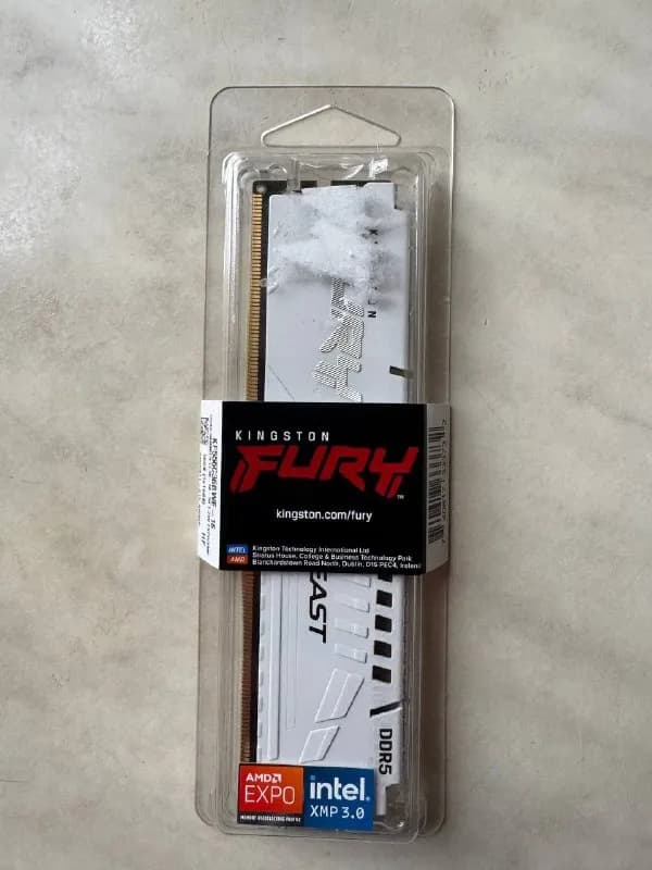 Kingston fury DDR5 16GB — Батуми — 750 ₾