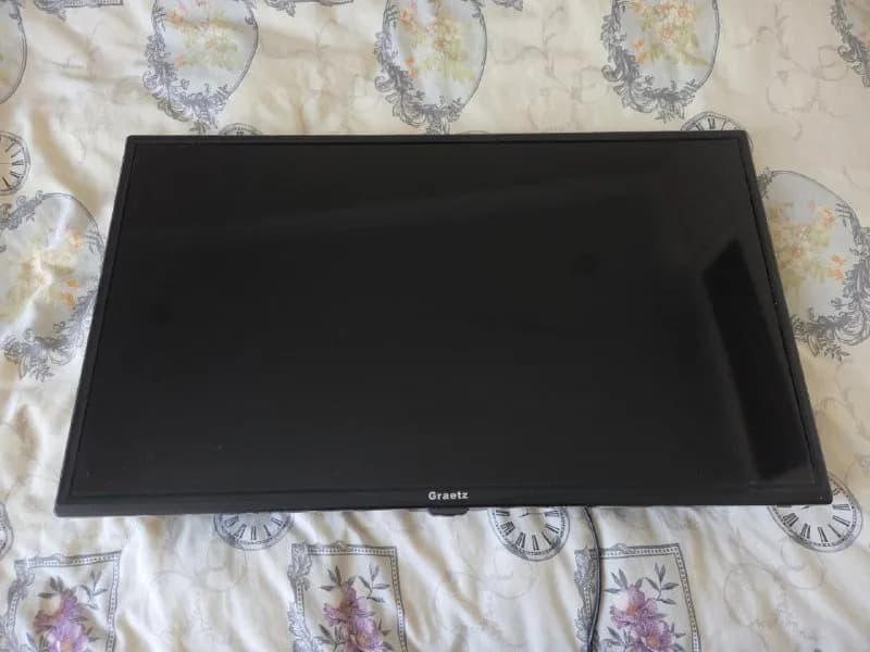 Graetz LD-32Z1 — Батуми — 130 ₾