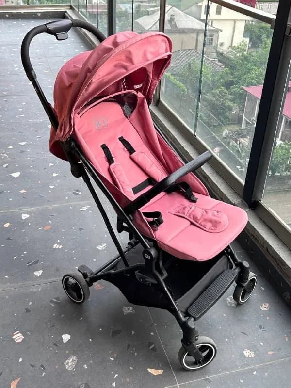 Kinderkraft, легкая, 150 лари — Батуми — 150 ₾