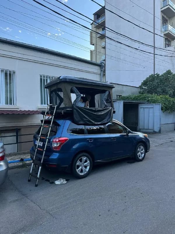 roof tent) + side awning с съемными стенками. Состояние отличное, комплект покупался в августе 2025 — Тбилиси — 1 300 $