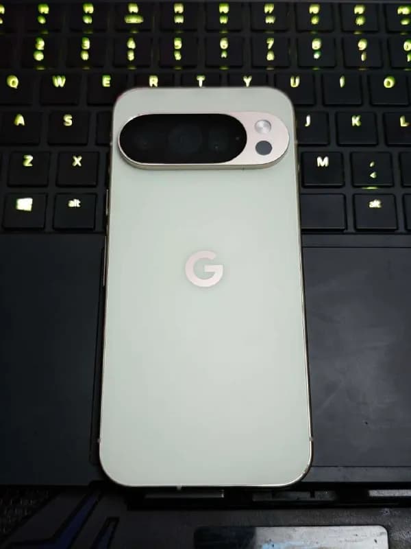 Google Pixel 10 Pro обсолютно новый, 256 GB, цена: 2400 лари — Тбилиси — 2 400 ₾