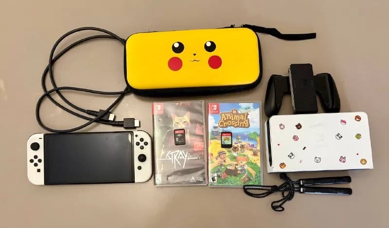 Nintendo Switch OLED в отличном состоянии, почти не использовалась. — Батуми — 460 ₾