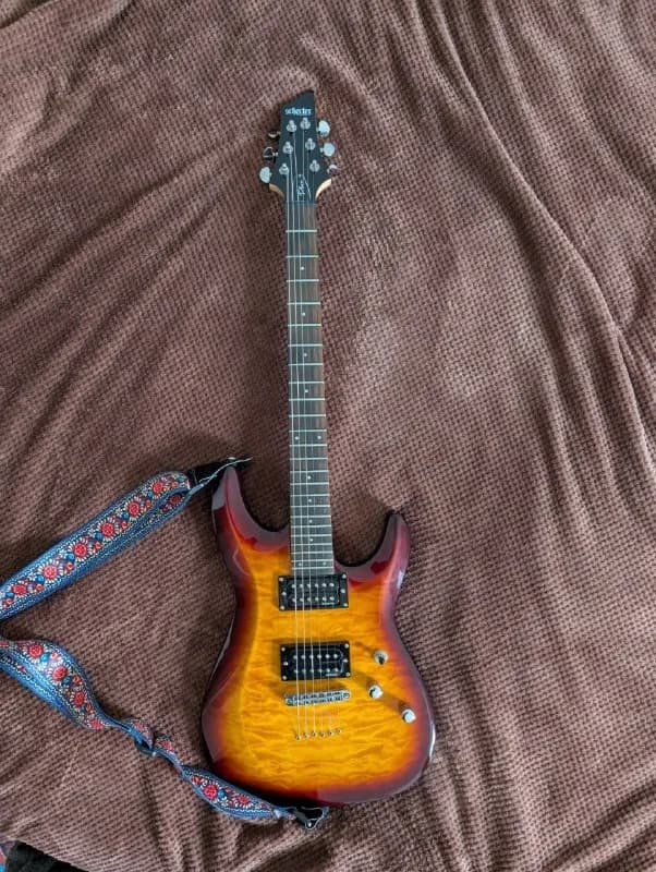 Schecter C-6 PLUS — Тбилиси — 1 100 ₾
