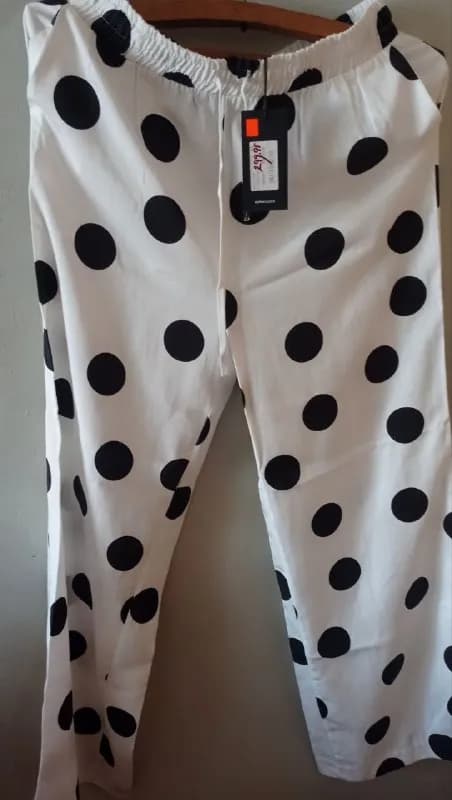 XL კოსტიუმი — Батуми — 30 ₾