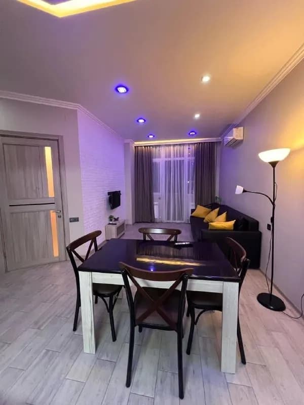 1+1 по улице Шартава, 22 — Батуми — 550 $