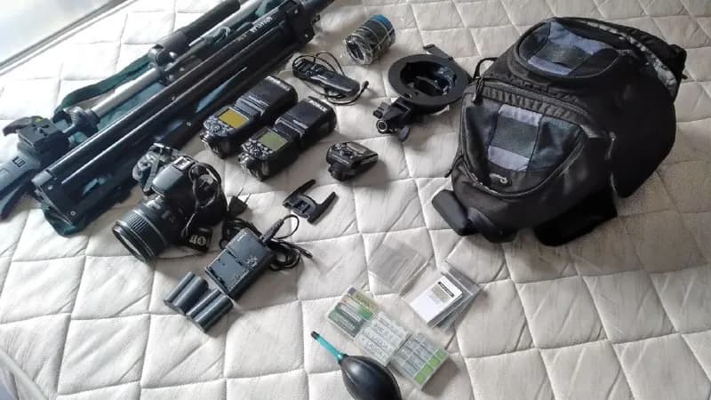 Canon 50d, объектив Canon efs 17-85 со стабом, комп кабель, зарядка, 2 аккумулятора, флэшка на 16гб, — Тбилиси — 60 $
