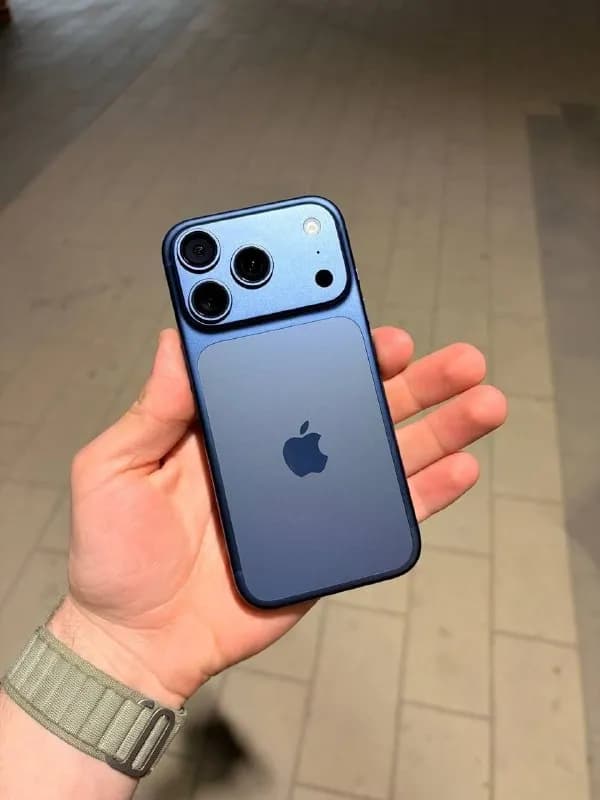 iPhone 17 Pro 512 Blue Sim+esim — Батуми — 2 500 ₾