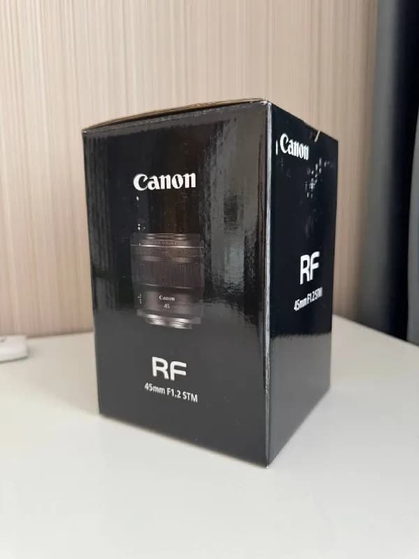 canon RF 45 f1.2 — Батуми — 500 ₾