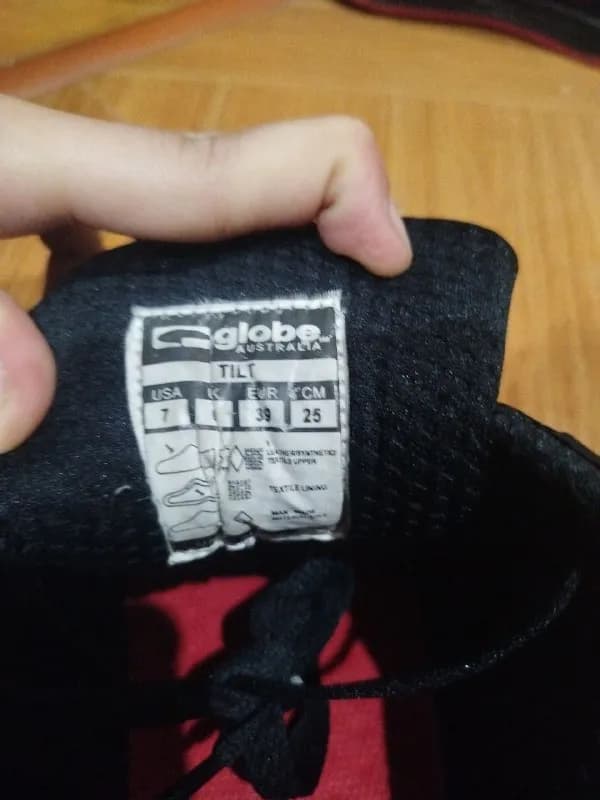 Globe Tilt Black/Red в отличном состоянии цена договорная — Тбилиси — 100 ₾