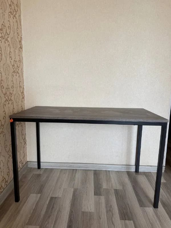 Стол 120×60 см — Тбилиси — 80 ₾
