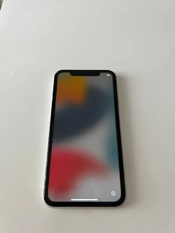 iPhone 11 — 64 gb белый — Тбилиси — 1 100 ₾
