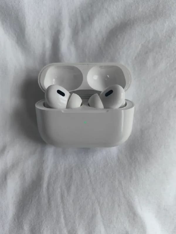 Apple 2pro. — Батуми — 100 $