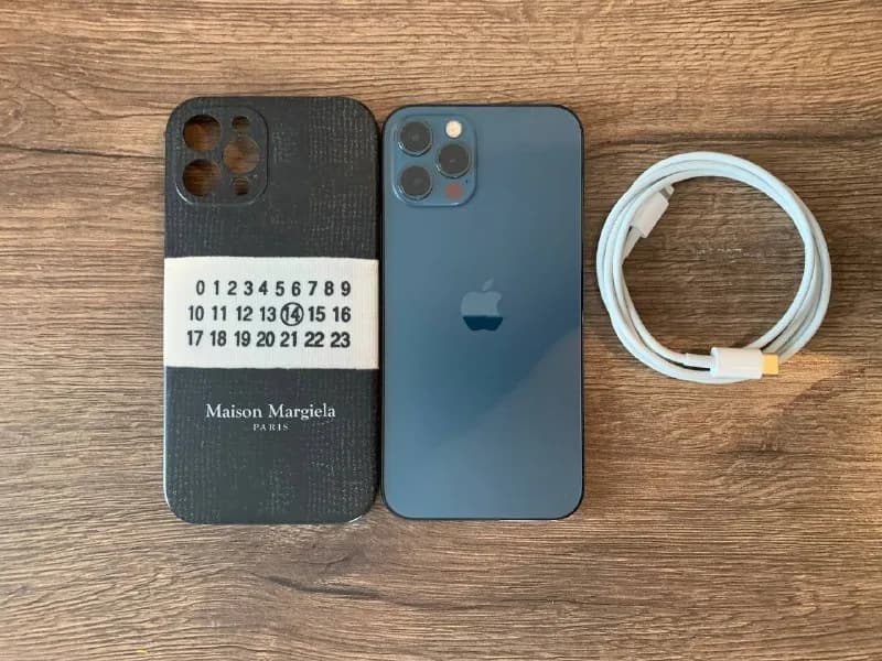 iPhone 12 Pro 256 gb 87% АКБ — Тбилиси — 2 350 ₾