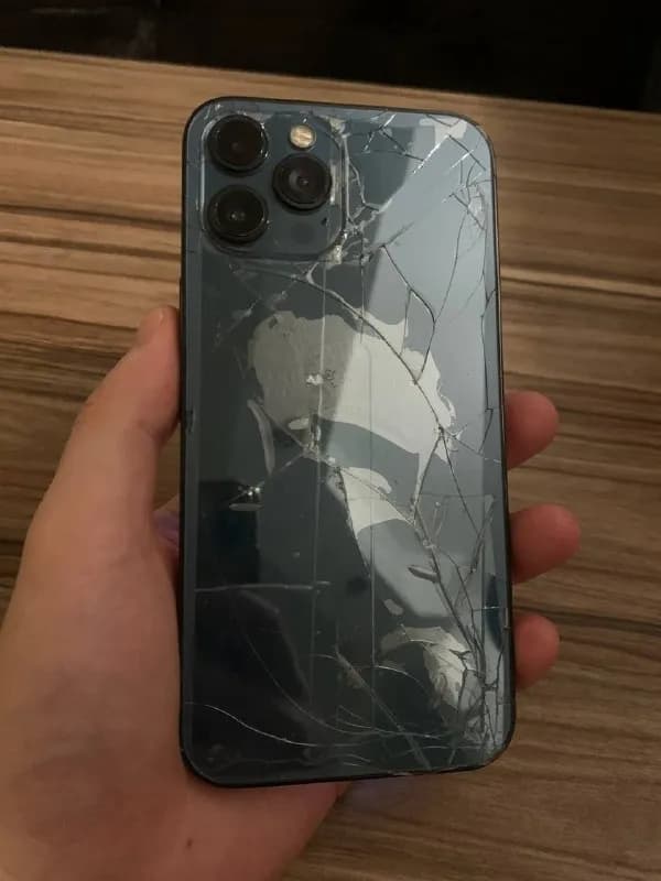 12 pro max 512 ГБ — Батуми — 500 ₾