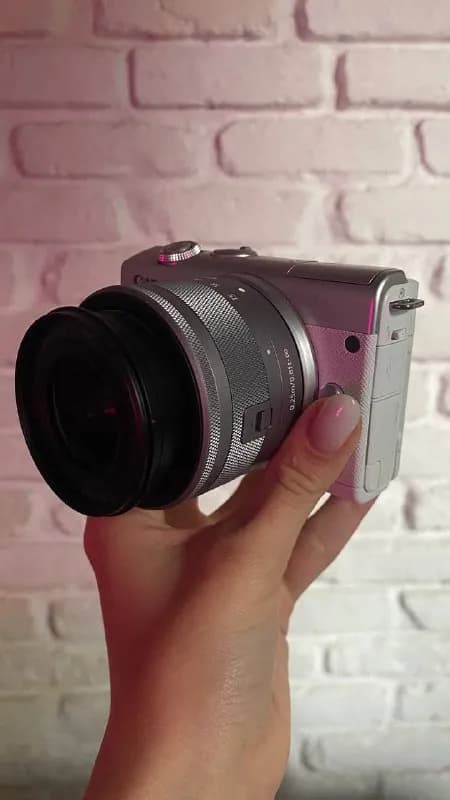 Canon EOS M200 — Тбилиси — 2 000 ₾
