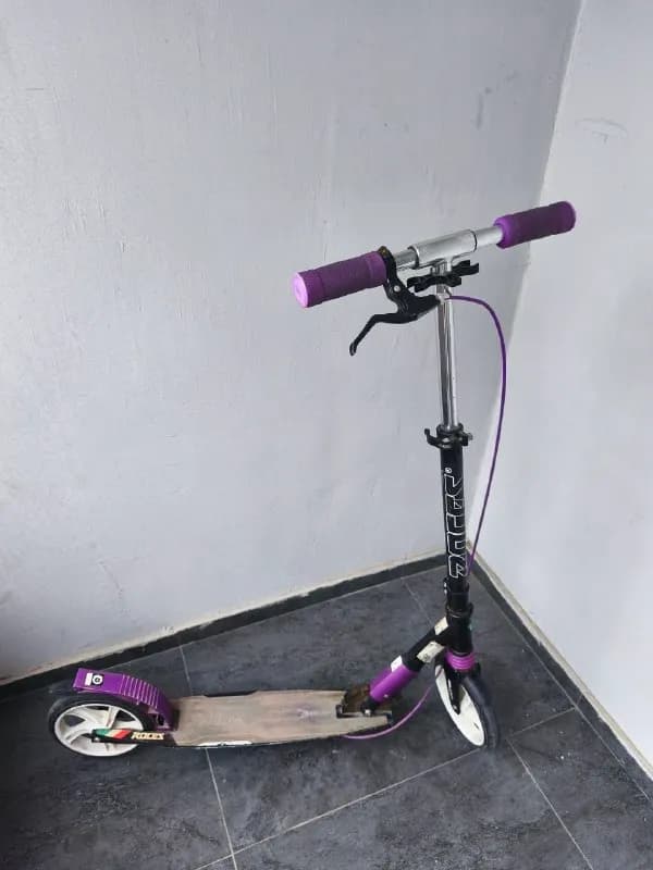 1. Самокат Roces 200 — Батуми — 130 ₾