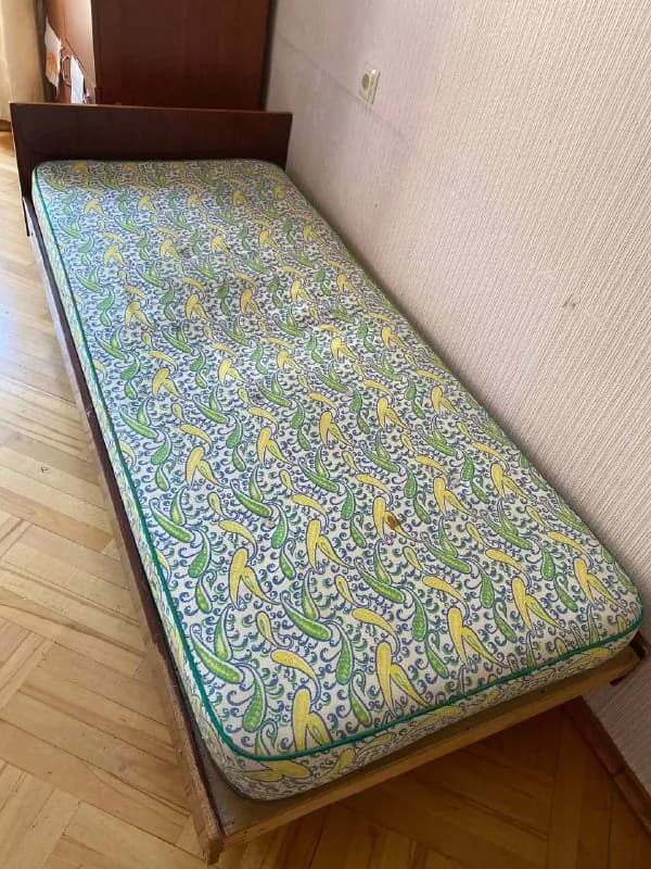 Без названия — Тбилиси
