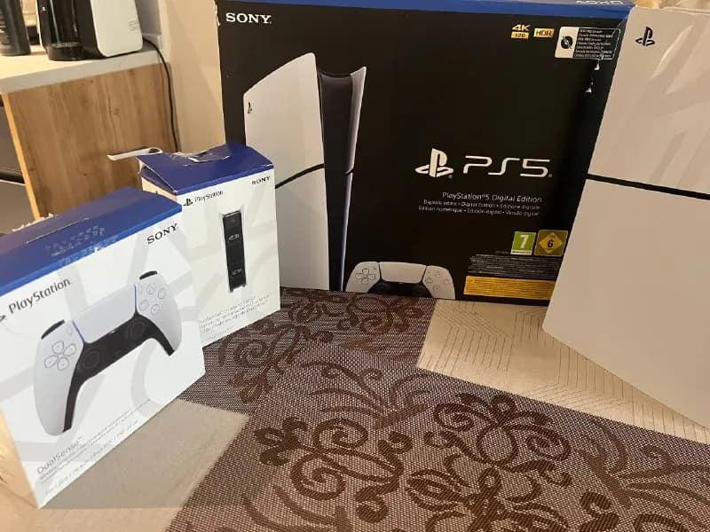 PlayStation 5 Digital Edition (полный комплект) — Батуми — 1 350 ₾