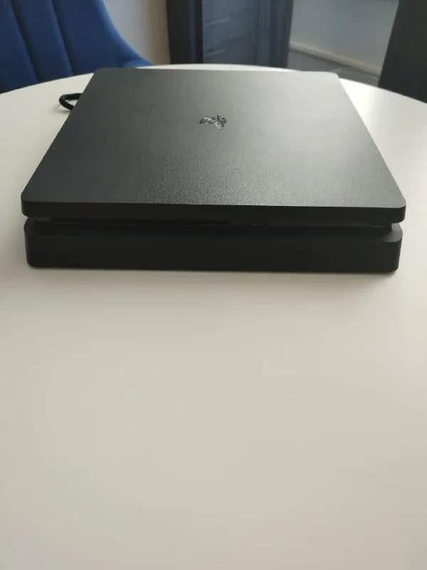 PS4 Slim 500 GB — Тбилиси — 850 ₾