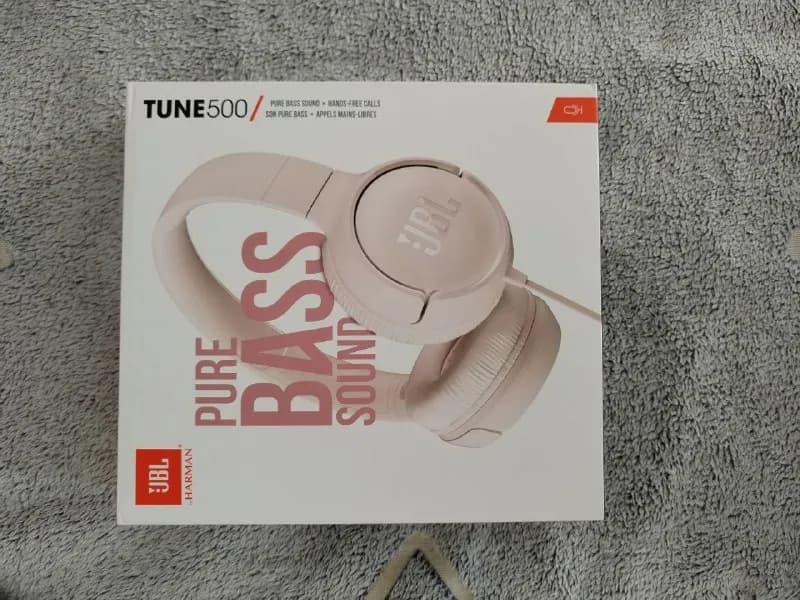 JBL Tune 500 розовые. Покупались в Elit Electronics около трёх недель назад за 114 лари, есть чек, к — Тбилиси — 114 ₾