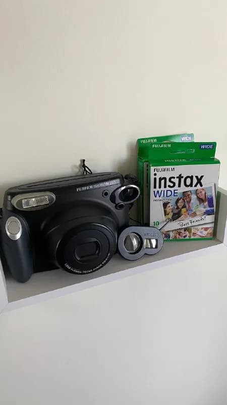 Instax Fujifilm Wide 210 + картриджи — Тбилиси — 650 ₾