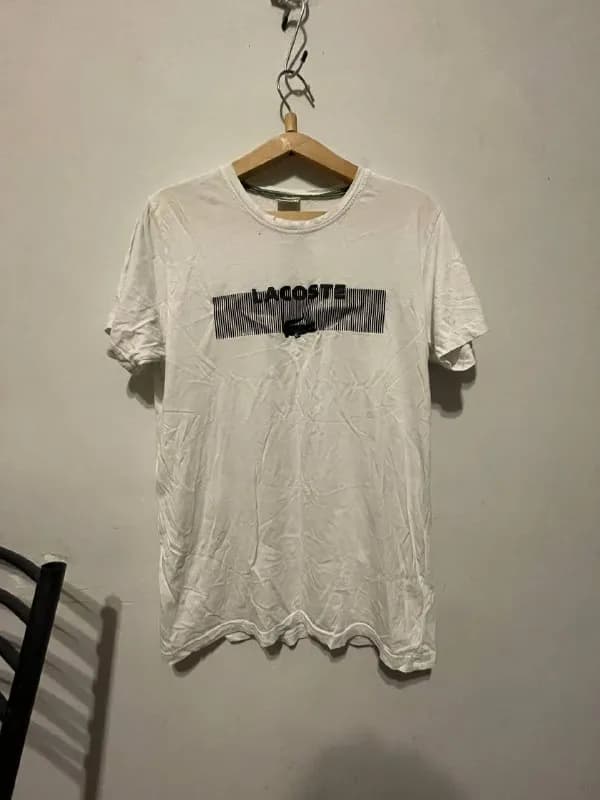 1. Продаю футболку Lacoste — Тбилиси — 10 ₾