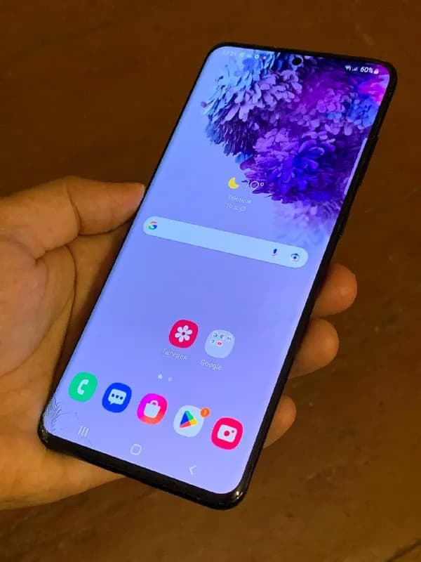 Samsung S20 plus по цене xiaomi) телефон на 2 сим карты слот гибридный. Экран 120 герц — Тбилиси — 700 ₾