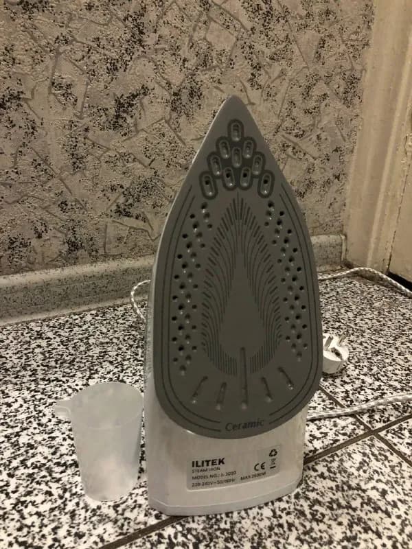 Утюг новый в упаковке — Тбилиси — 50 ₾