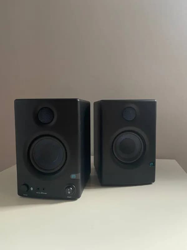 Presonus E 3.5 BT. Возможно подключение по Bluetooth. Подойдут как стартовые мониторы для продюсера- — Тбилиси — 195 ₾